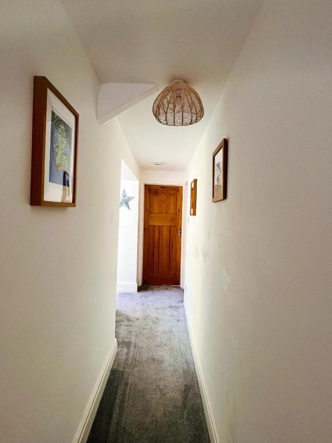 Gordy Hall -Sea Facing Welsh Cottage With Stunning Views Pendine Buitenkant foto