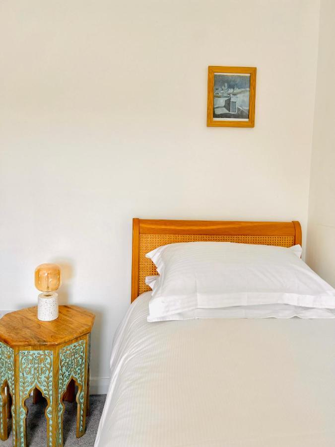 Gordy Hall -Sea Facing Welsh Cottage With Stunning Views Pendine Buitenkant foto