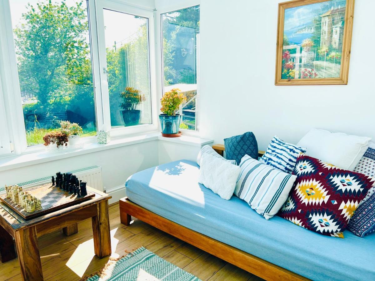 Gordy Hall -Sea Facing Welsh Cottage With Stunning Views Pendine Buitenkant foto