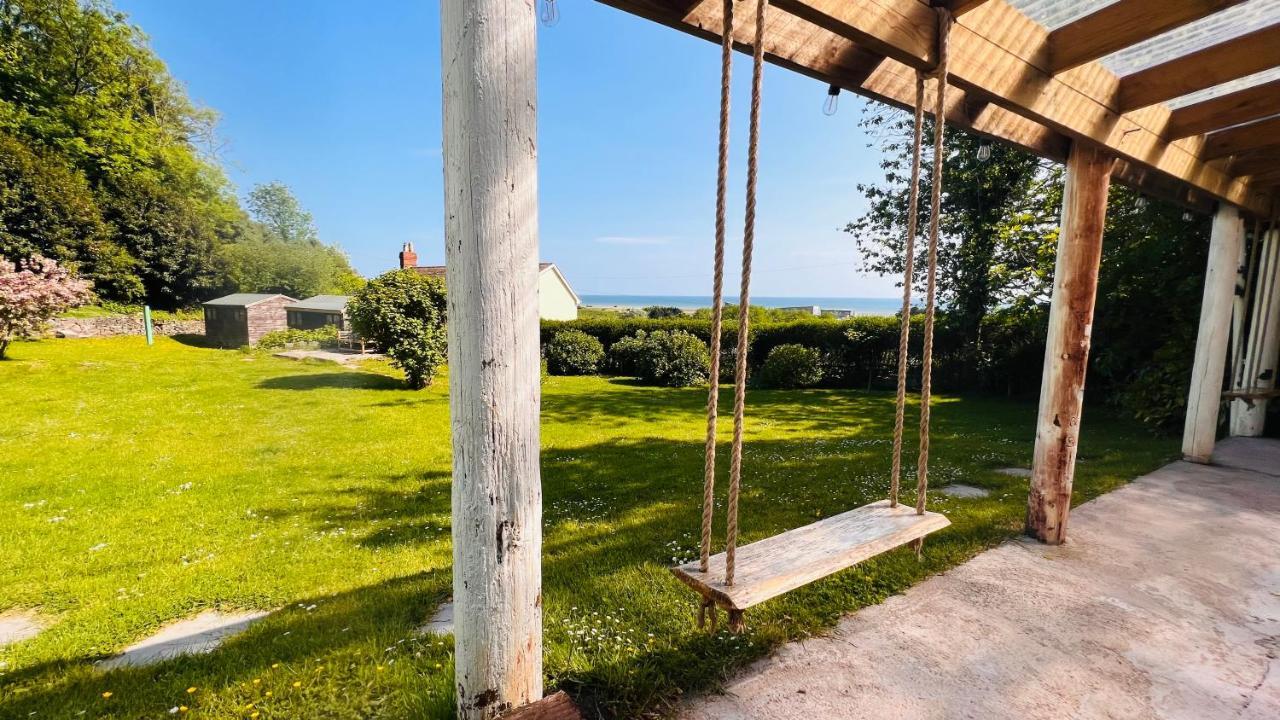 Gordy Hall -Sea Facing Welsh Cottage With Stunning Views Pendine Buitenkant foto