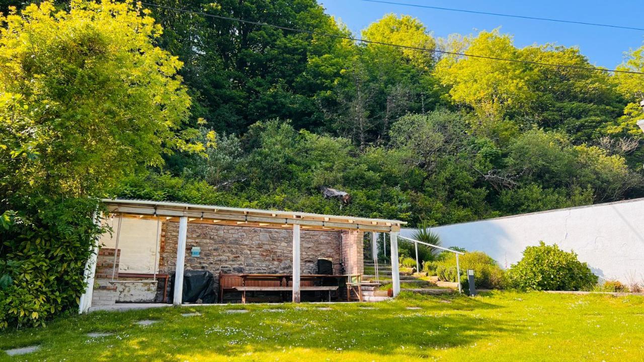 Gordy Hall -Sea Facing Welsh Cottage With Stunning Views Pendine Buitenkant foto