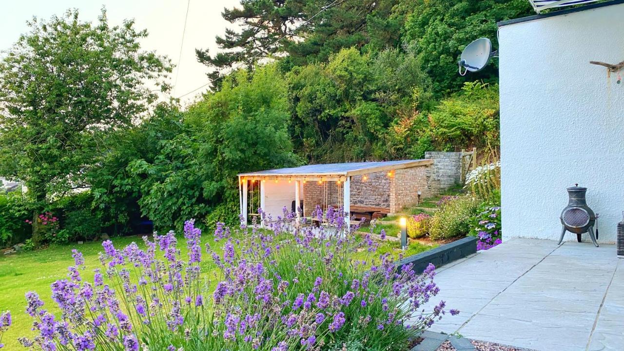Gordy Hall -Sea Facing Welsh Cottage With Stunning Views Pendine Buitenkant foto