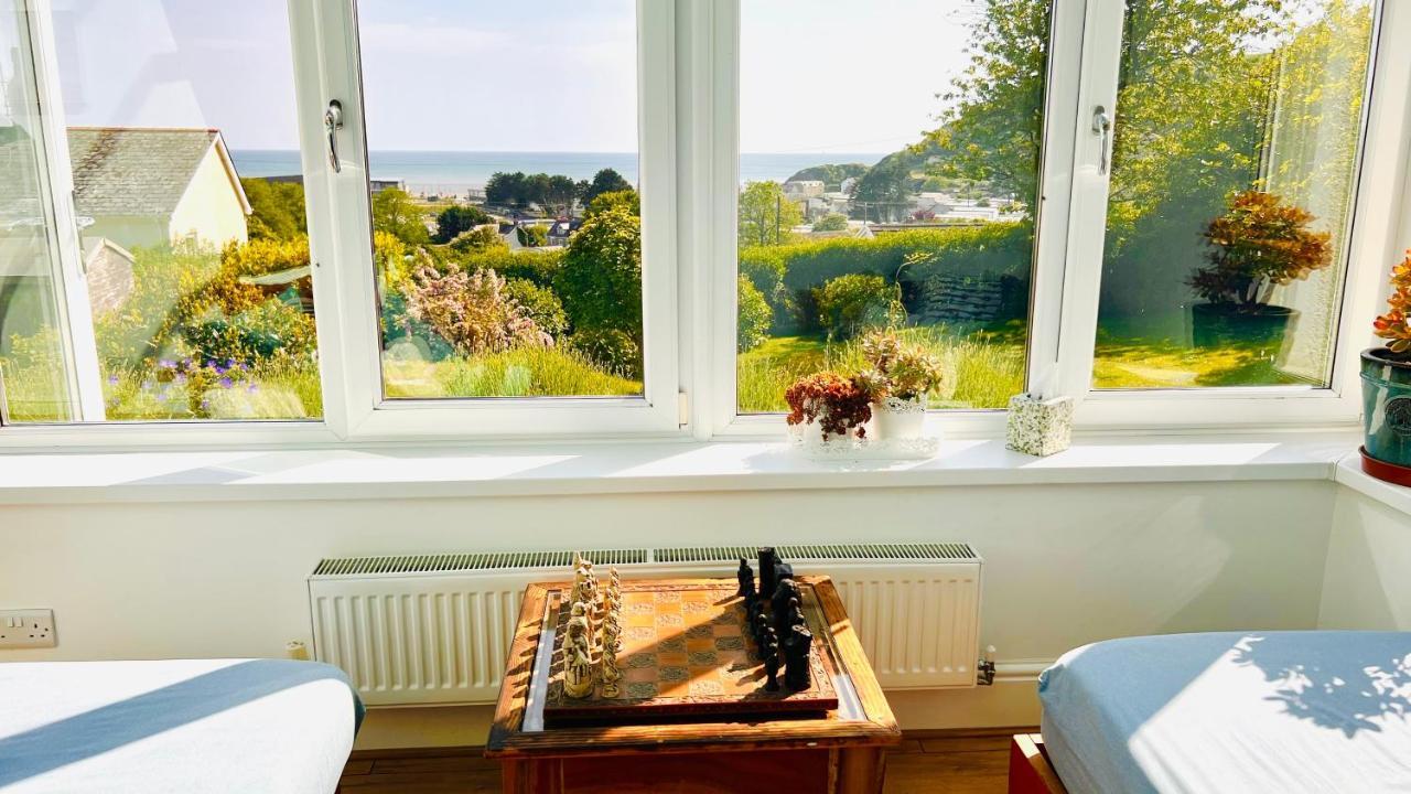 Gordy Hall -Sea Facing Welsh Cottage With Stunning Views Pendine Buitenkant foto